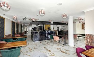 Photo 2- click for photo gallery